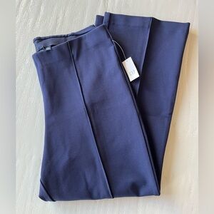 GAP NWT Women’s Navy High Rise Crop Ponte Pants Women’s Size Large